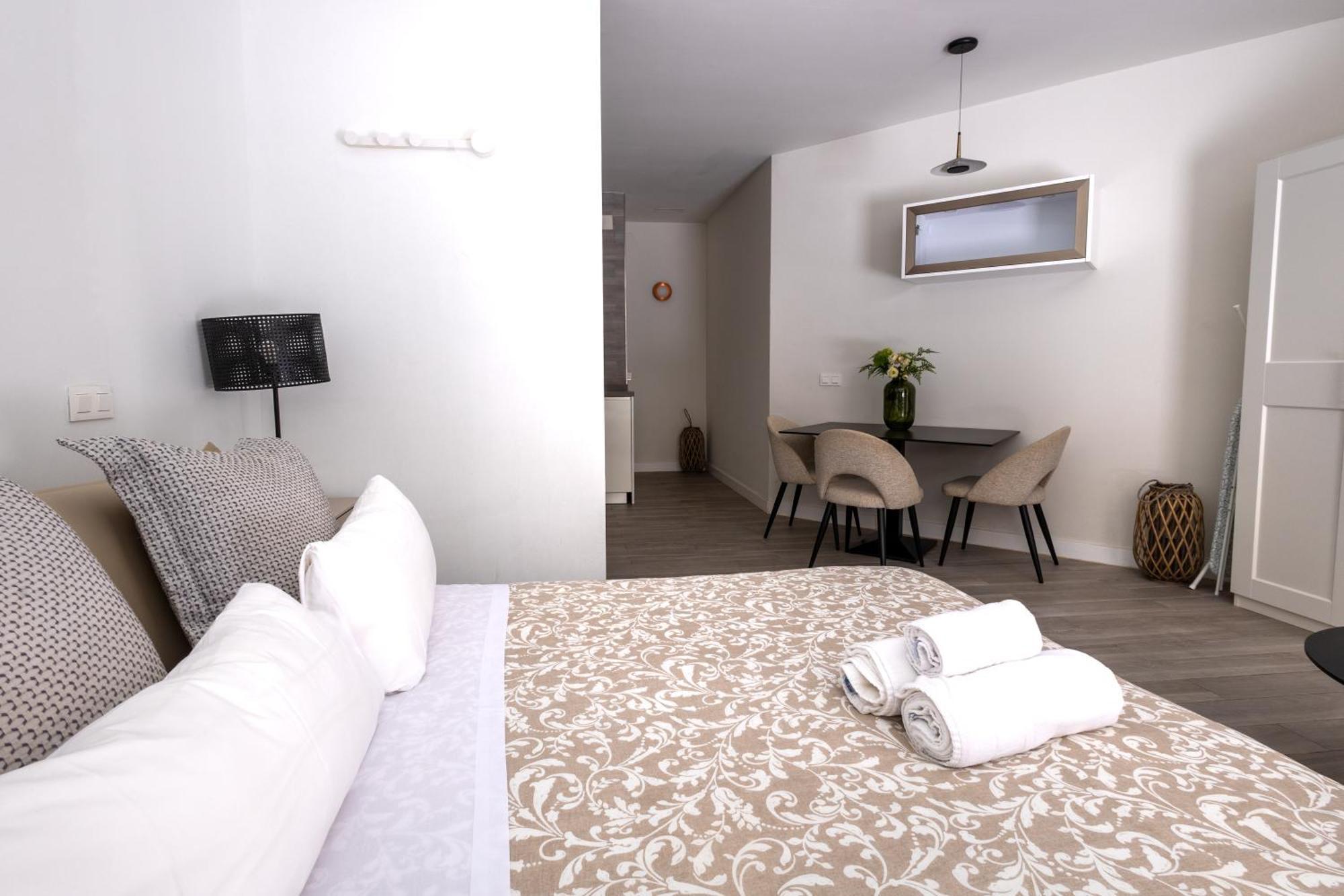 Premium Malagueta Suite Málaga Eksteriør bilde